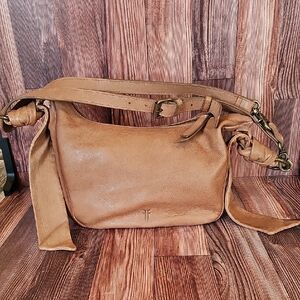 NORA FRYE Leather Shoulder Bag in Tan
